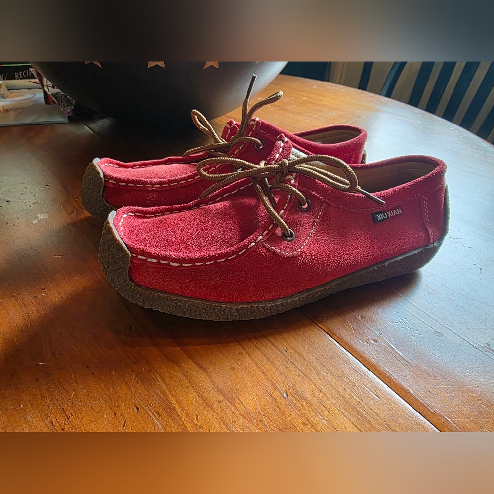 Red Casual Shoes with Brown Laces
